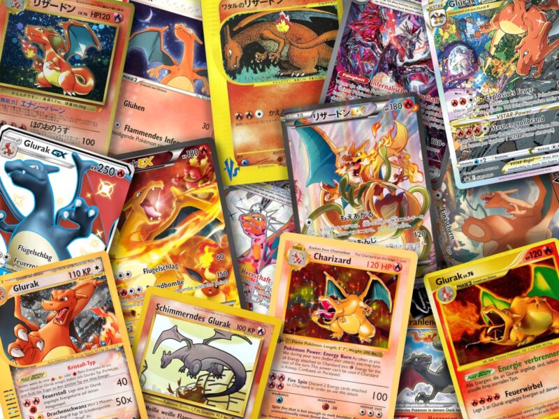 Alle-Glurak-Pokémon-Karten-Übersicht-Liste-Galerie-Sammelkartenspiel-TCG-Charizard