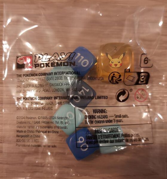 Play-Pokémon-Liga-Würfelset-Pikachu-2025