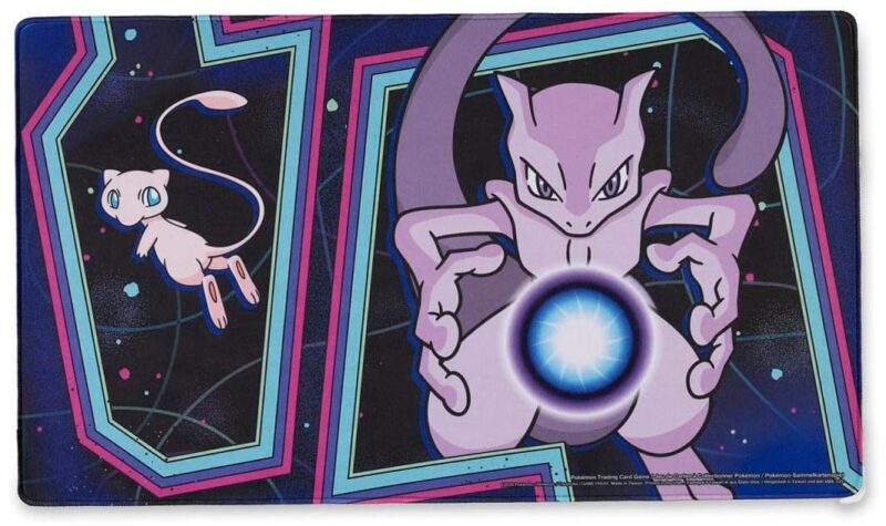 Pokémon-Center-TCG-Merchandise-Mewtwo-Mew-Discovery-Playmat-Oktober-2026