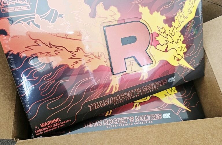 Pokémon-Team-Rockets-Moltres-Lavados-ex-Ultra-Premium-Collection-Kollektion-Box-2025-Englisch-6