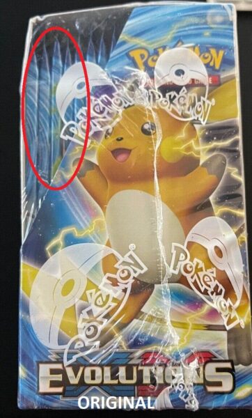 Die rechte Seite von einem echten Pokemon XY Evolutions Booster Display