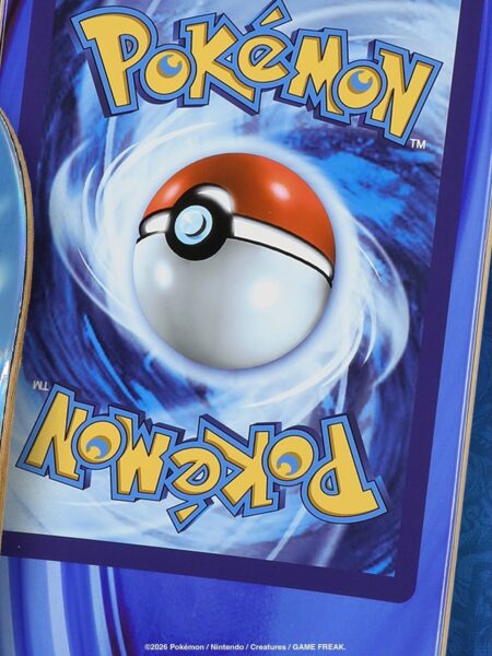 Santa-Cruz-Pokémon-TCG-Skateboards-30th-Anniversary-2026-Sammelkartenspiel-3